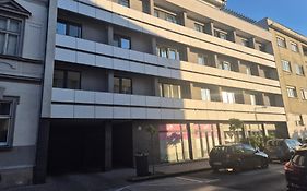 Sunshine Apartman With Free Parking